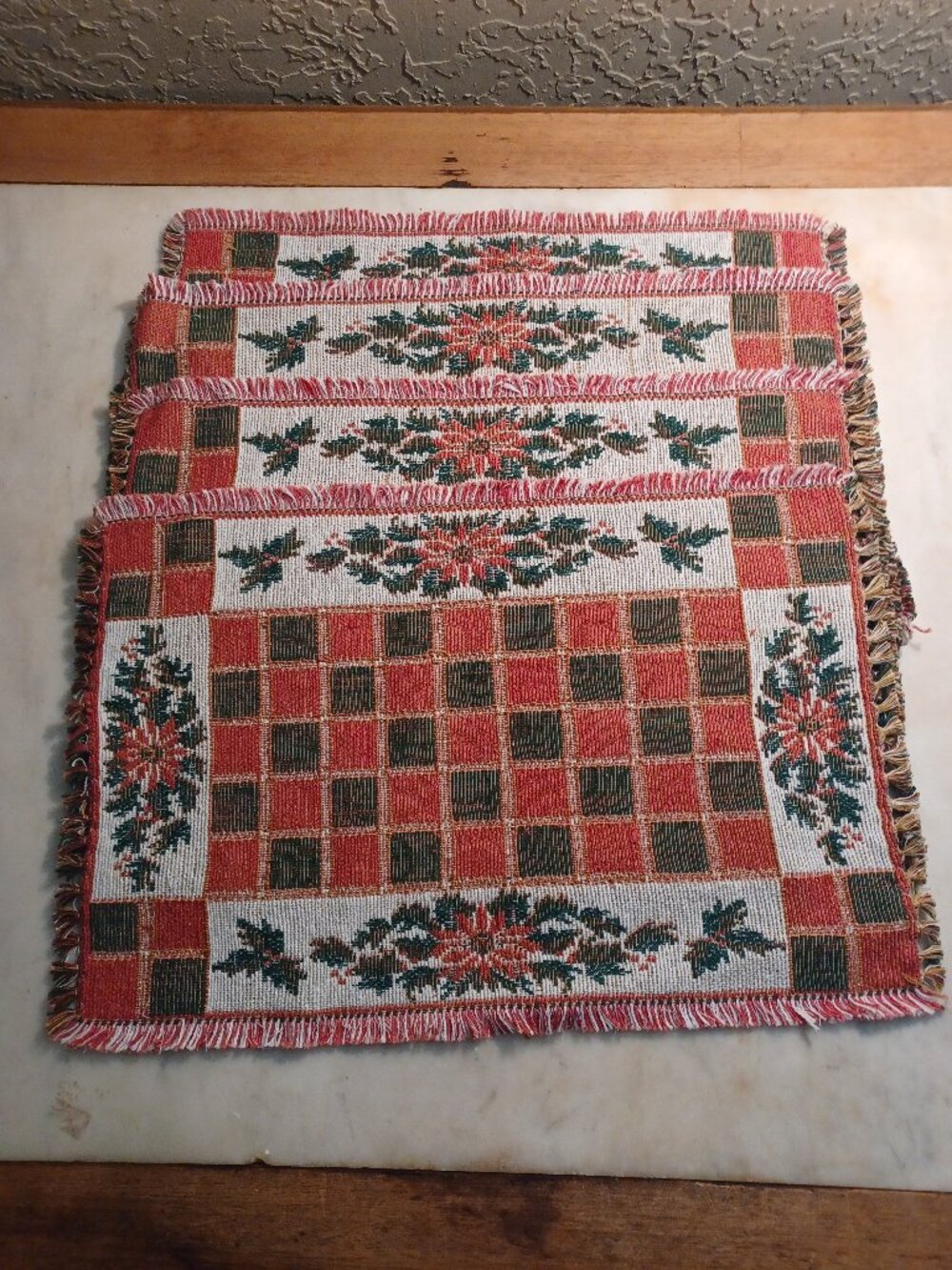 VTG Christmas Placemats Set 4 12x19 Red Green Checkerboard Holly Fringe Holiday